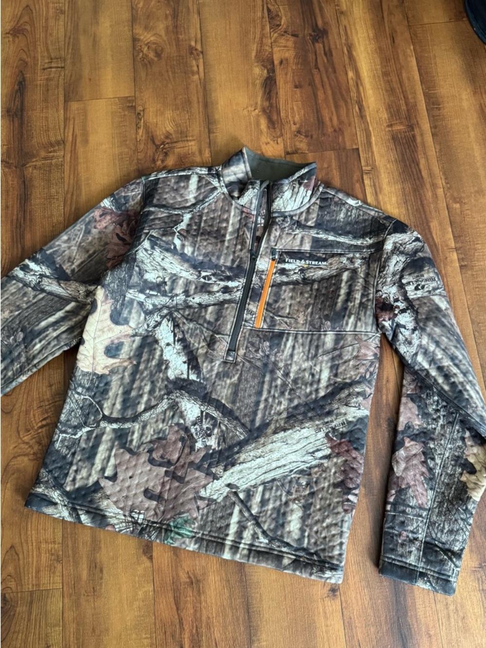 Youth Large Field & Stream Woodland green camo quilted Half-Zip Pullover